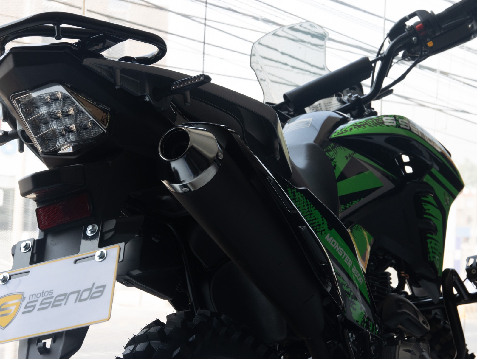 SSENDA MONSTER 250R - Imagen 14